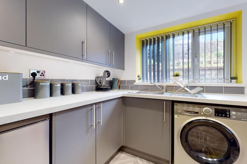Villa Neat Retreat Graig Pontypridd Extérieur photo